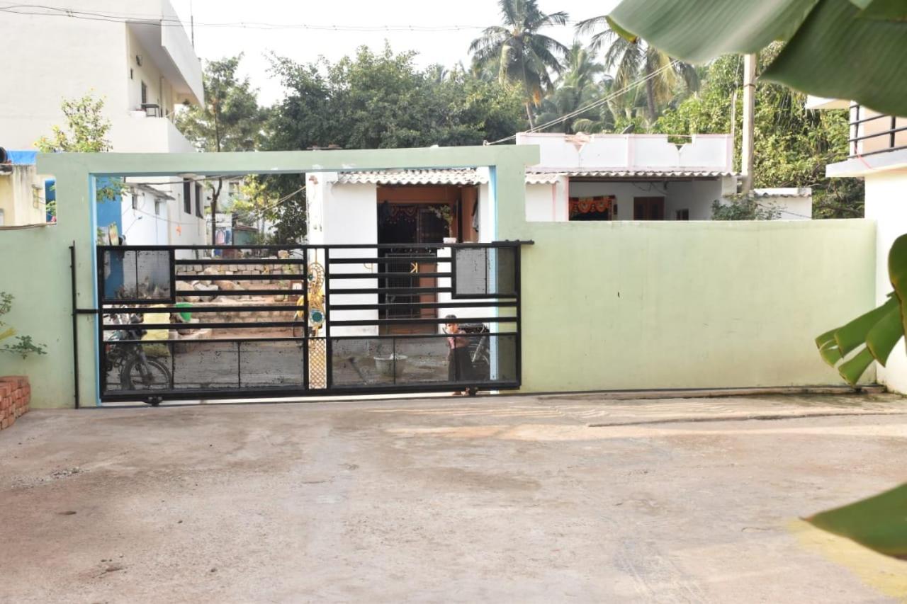 Coconut Homestay Hampi Exterior foto